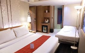 Citrus Sukhumvit 13 Nana Bangkok By Compass Hospitality - Newly Renovated
