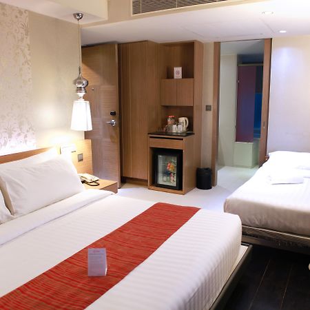 Citrus Sukhumvit 13 Nana Bangkok By Compass Hospitality - Newly Renovated Ξενοδοχείο Εξωτερικό φωτογραφία