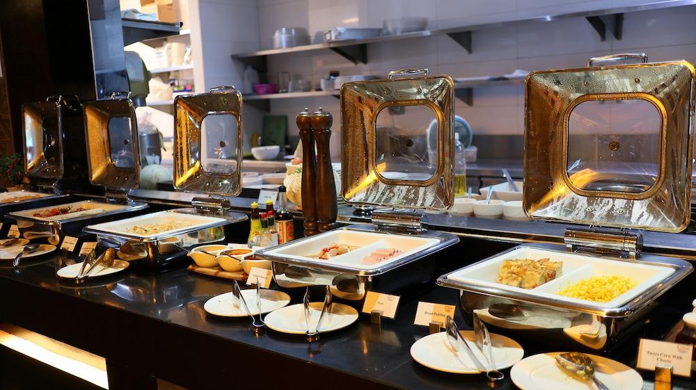 Citrus Sukhumvit 13 Nana Bangkok By Compass Hospitality - Newly Renovated Ξενοδοχείο Εξωτερικό φωτογραφία