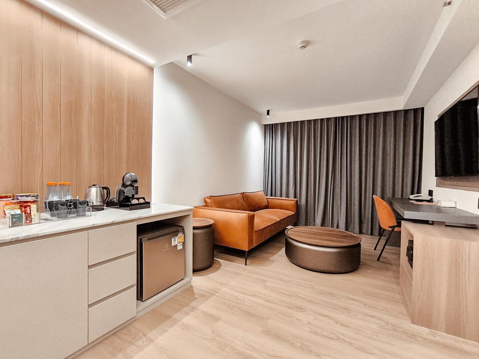 Citrus Sukhumvit 13 Nana Bangkok By Compass Hospitality - Newly Renovated Ξενοδοχείο Εξωτερικό φωτογραφία